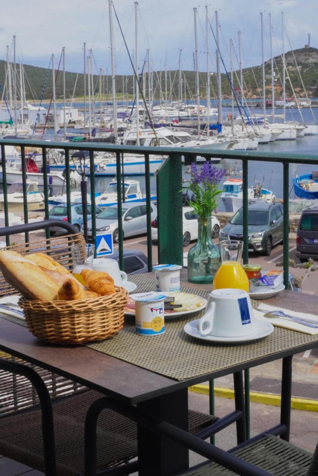 Marina D'oro 3* Macinaggio (Corsica)